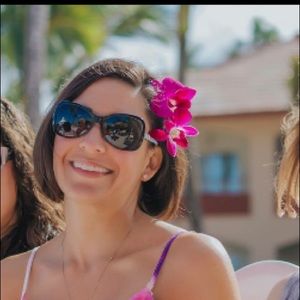 Meet your Posher, Regina